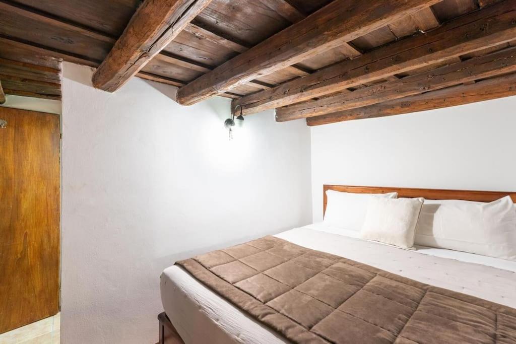 Apartment Antica Taberna Di Trevi