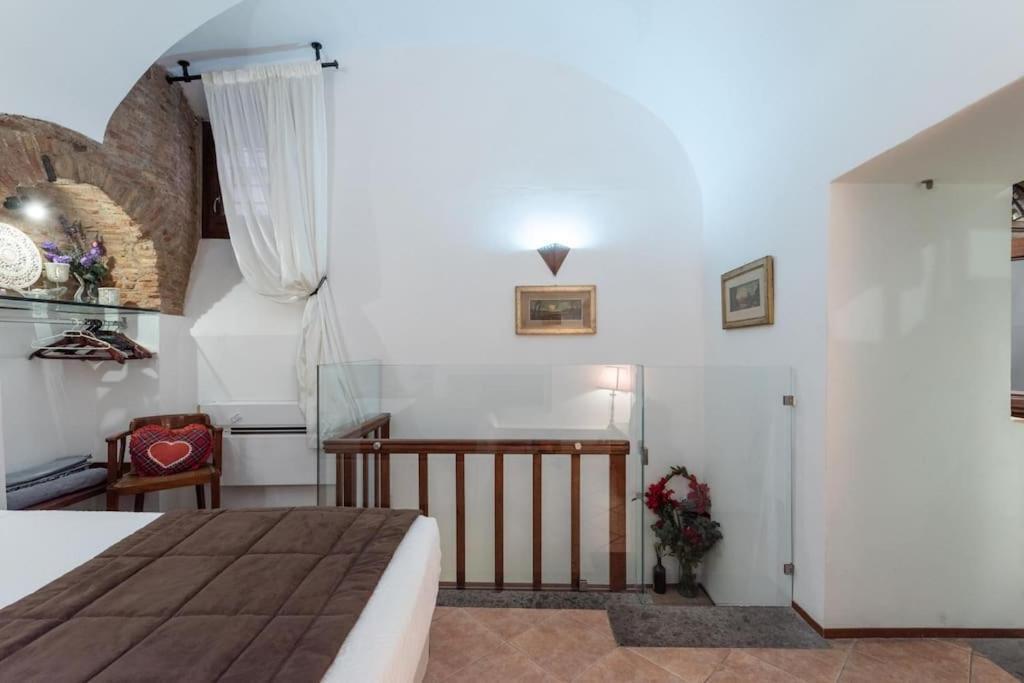 Apartment Antica Taberna Di Trevi Rom